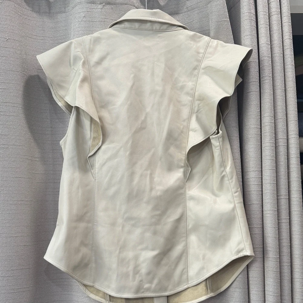 NWT GAP Women's Vegan Faux Leather Cream Button-Down Shirt Size Medium - Picture 6 of 10